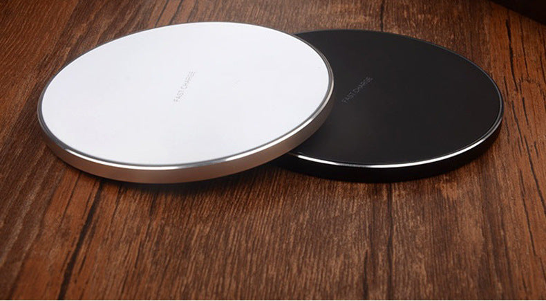 Wireless fast charge charger - Nyaabs