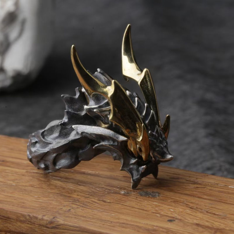 Unique Retro Distressed Gargoyles Ring For Men - Nyaabs