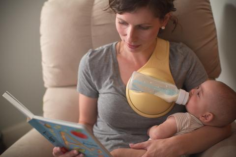 Bottle Holder The Hands Free Way To Feed Your Baby - Nyaabs