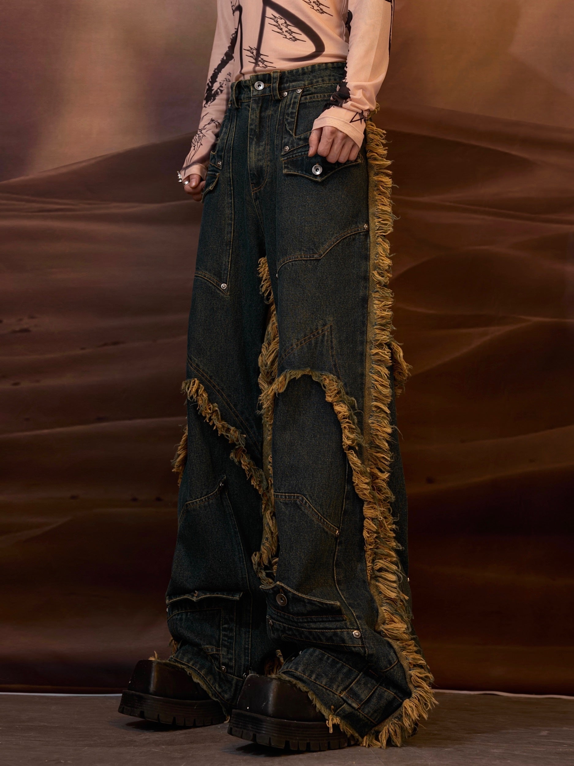 Deconstructed Distressed Burrs Tassels Jeans - Nyaabs