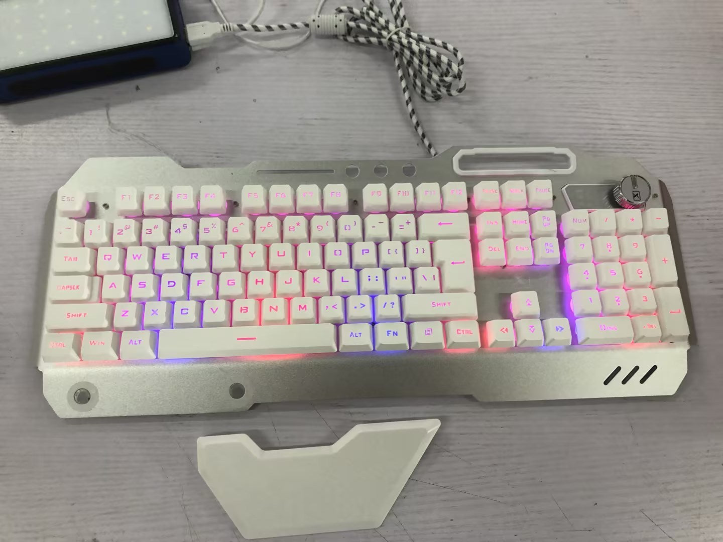 ErgonomicWired Gaming Keyboard with RGB Backlight Phone Holder - Nyaabs