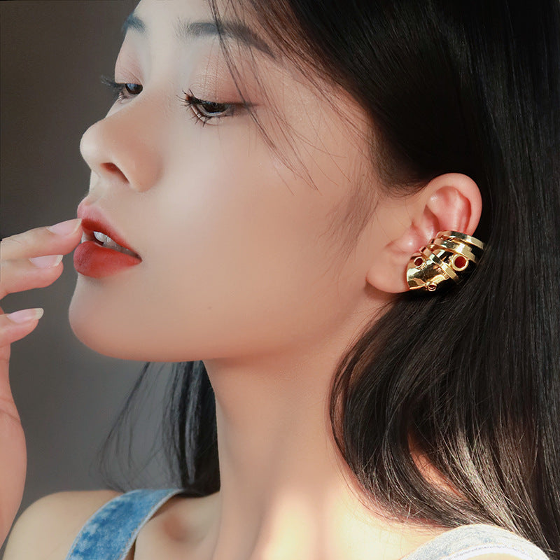 Cool Style Ear Clip For Men And Women - Nyaabs