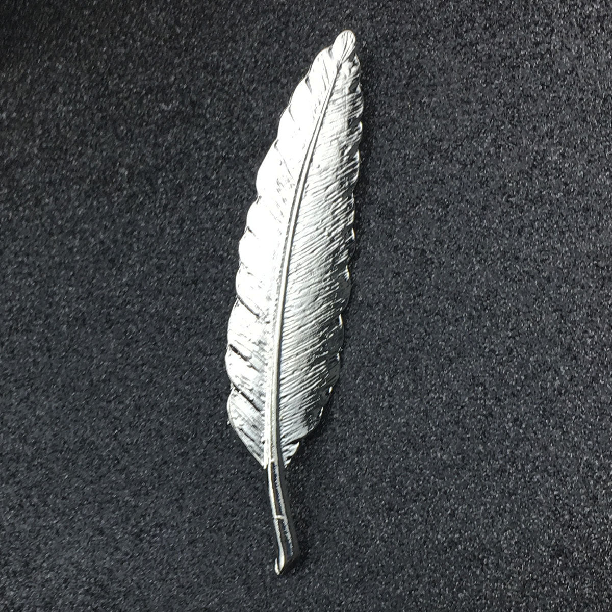 Metallic gold Feather Brooch for men - Nyaabs