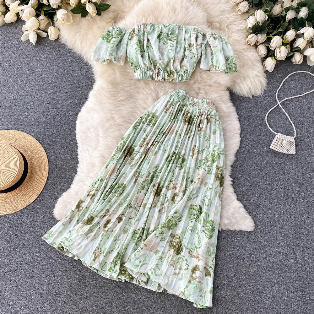 Women's Vacation Style Design Off-shoulder Short-sleeved Tube Top Pleated Skirt Two-piece Set nyaabs.com