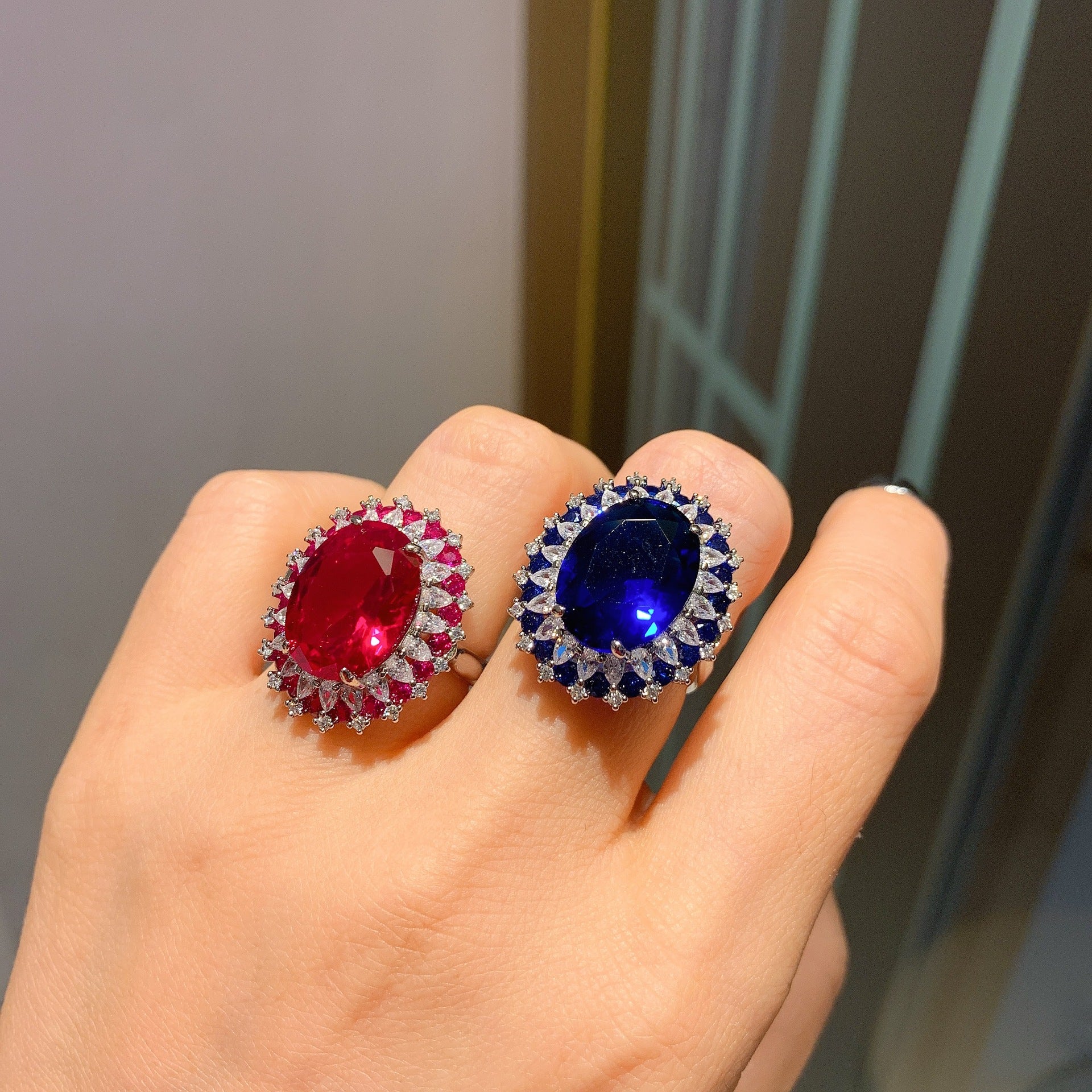 Popular Simulation Red Treasure Blue Treasure Big Dan-shaped Lady Temperament Ring - Nyaabs