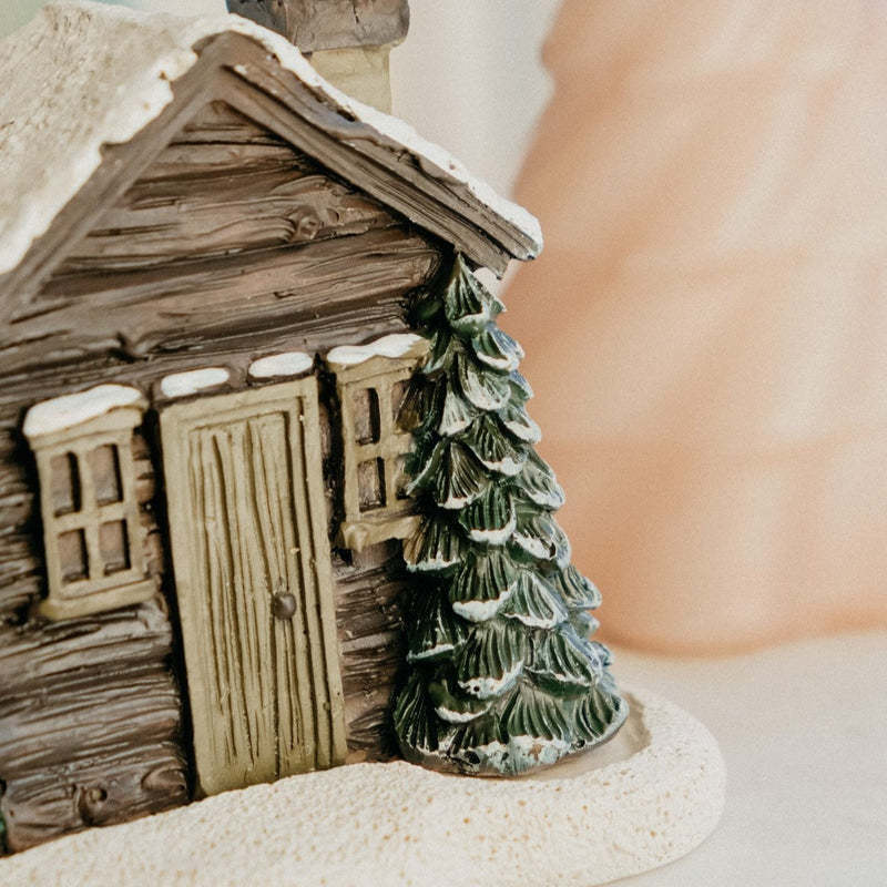 Log Cabin Incense Burner Rustic Christmas Chimney Hut Incense Cone Burner Collectible Resin Statue Table - Nyaabs